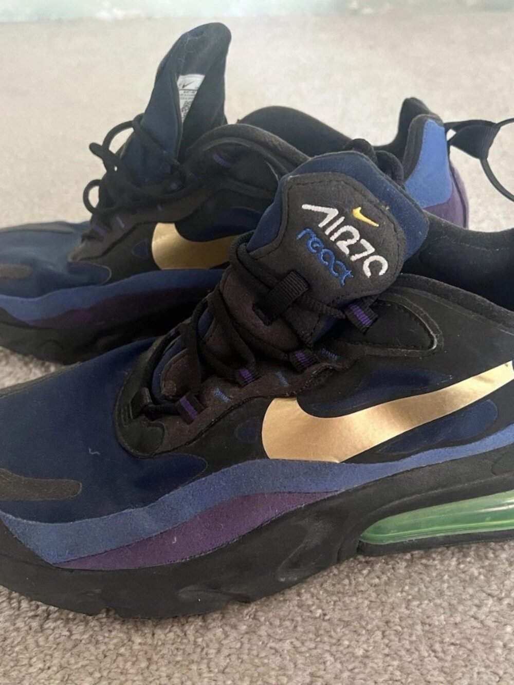 Nike Air Max 270 React Mens Running Shoes US 9.5 Black Blue Gold